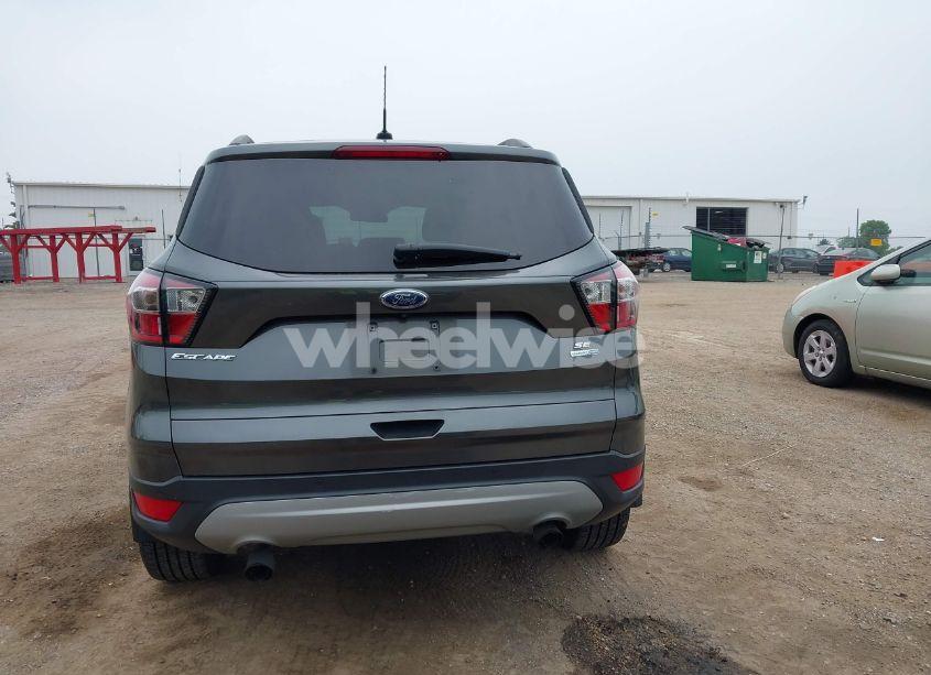 Photo 16 of 2017 Ford Escape SE (VIN 1FMCU9GD4HUC45396)