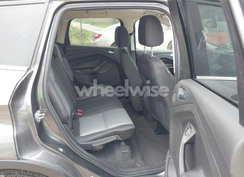 Photo 8 of 2017 Ford Escape SE (VIN 1FMCU9GD4HUC45396)