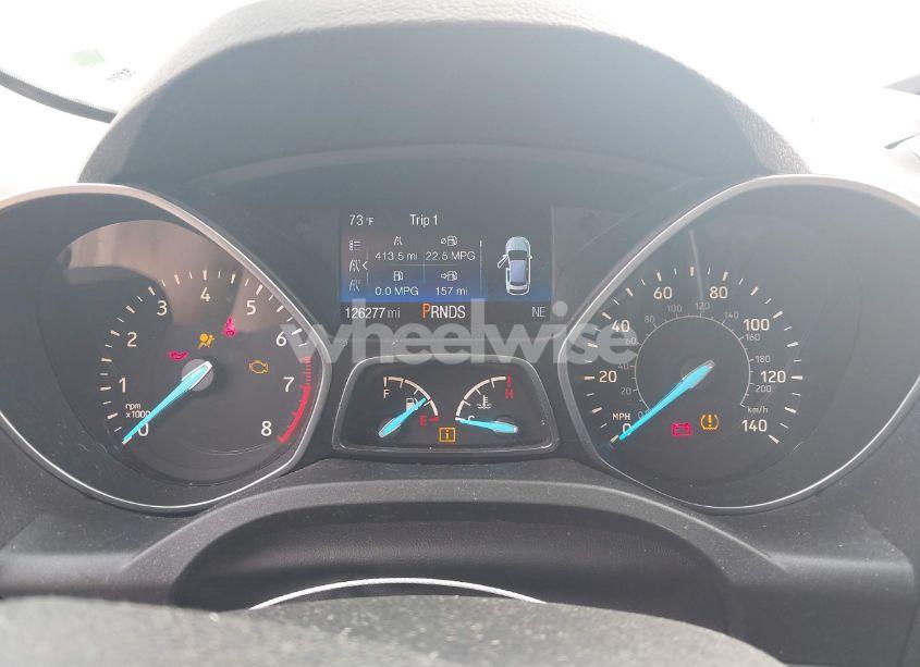 Photo 7 of 2017 Ford Escape SE (VIN 1FMCU9GD4HUC54096)