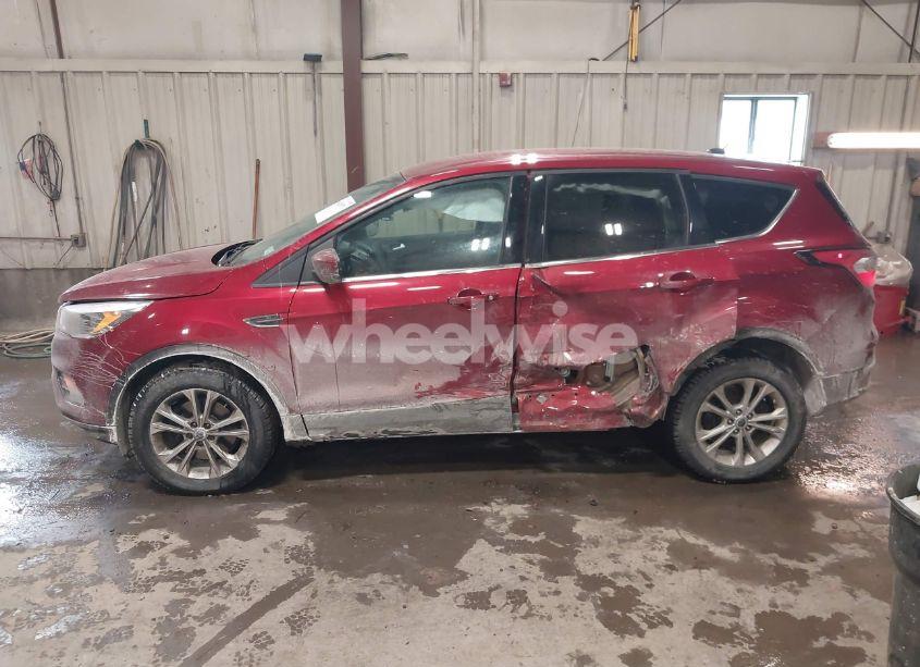 Photo 14 of 2017 Ford Escape SE (VIN 1FMCU9GD4HUD01868)