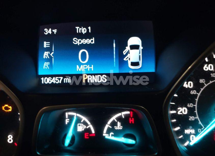 Photo 15 of 2017 Ford Escape SE (VIN 1FMCU9GD4HUD01868)