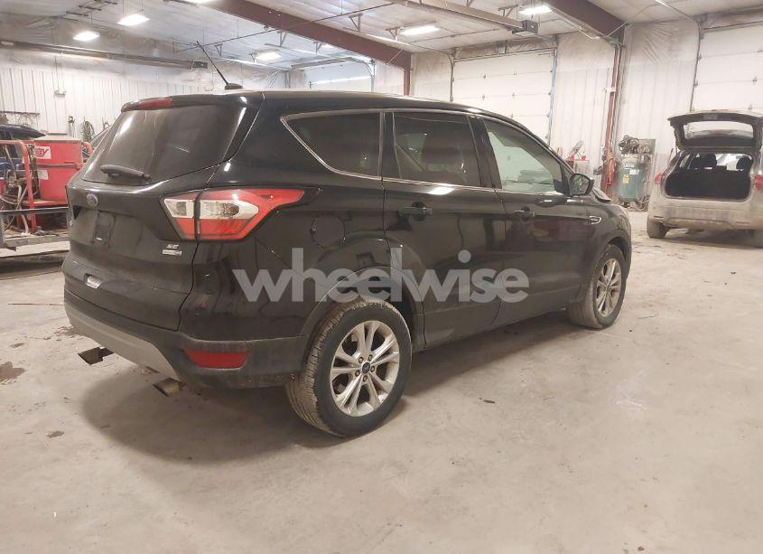 Photo 4 of 2017 Ford Escape SE (VIN 1FMCU9GD4HUD02714)