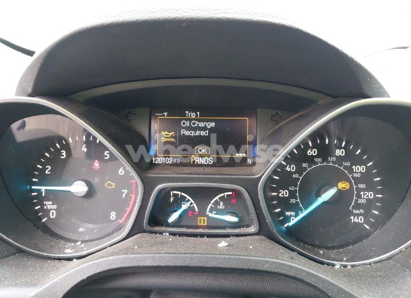 Photo 7 of 2017 Ford Escape SE (VIN 1FMCU9GD4HUD43490)