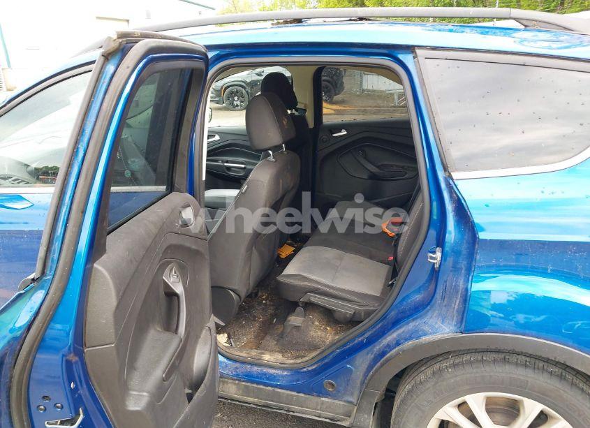 Photo 8 of 2017 Ford Escape SE (VIN 1FMCU9GD4HUD43490)