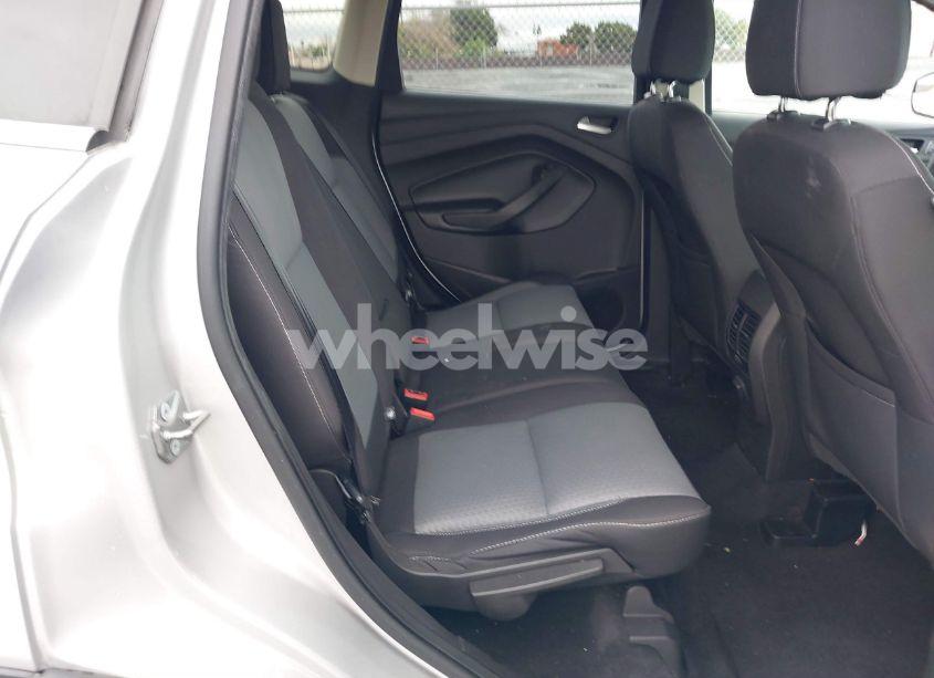 Photo 8 of 2017 Ford Escape SE (VIN 1FMCU9GD4HUD94326)