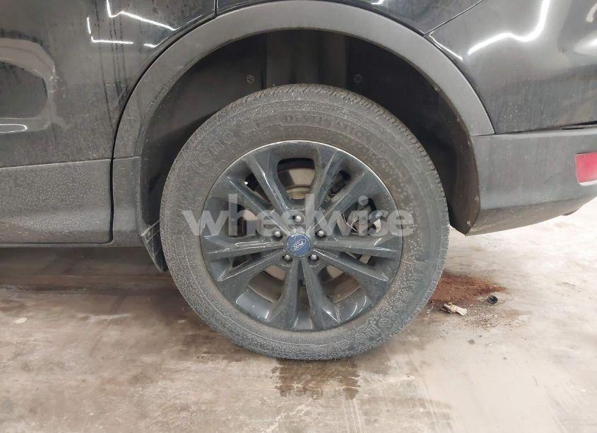 Photo 12 of 2017 Ford Escape SE (VIN 1FMCU9GD4HUE39507)