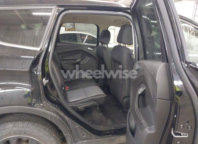 Photo 8 of 2017 Ford Escape SE (VIN 1FMCU9GD4HUE39507)