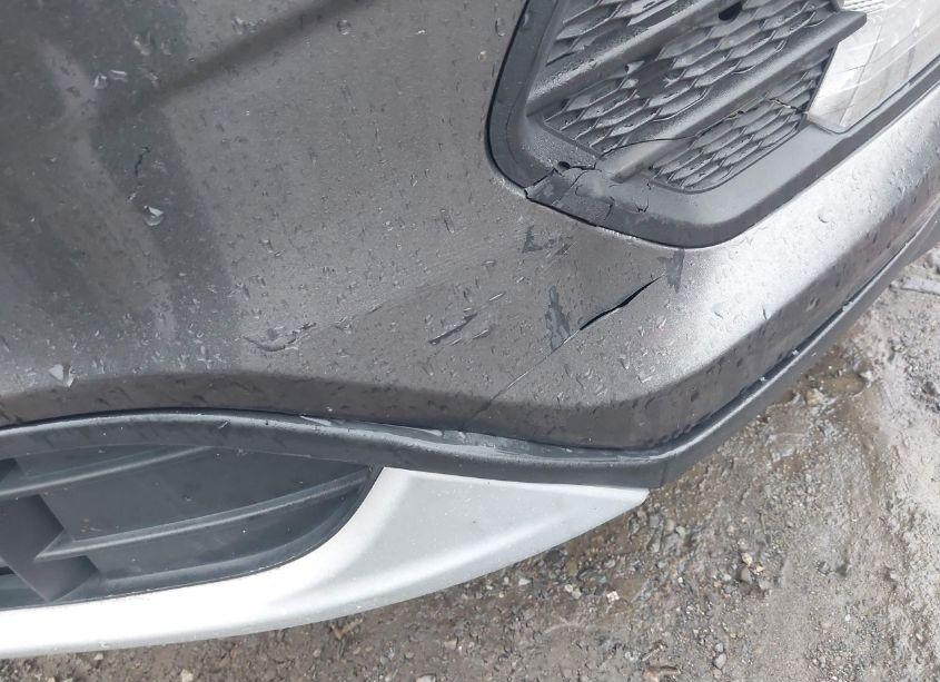 Photo 6 of 2017 Ford Escape SE (VIN 1FMCU9GD4HUE49938)