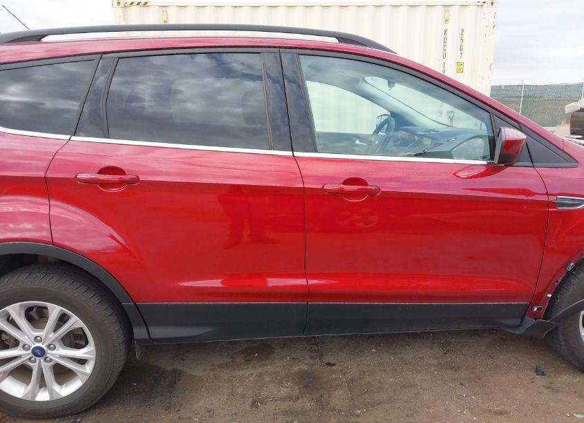 Photo 14 of 2017 Ford Escape SE (VIN 1FMCU9GD4HUE96550)