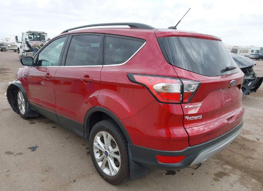 Photo 3 of 2017 Ford Escape SE (VIN 1FMCU9GD4HUE96550)