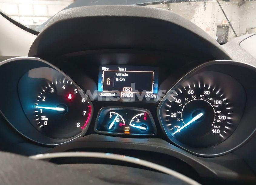 Photo 7 of 2018 Ford Escape SE (VIN 1FMCU9GD4JUA01530)