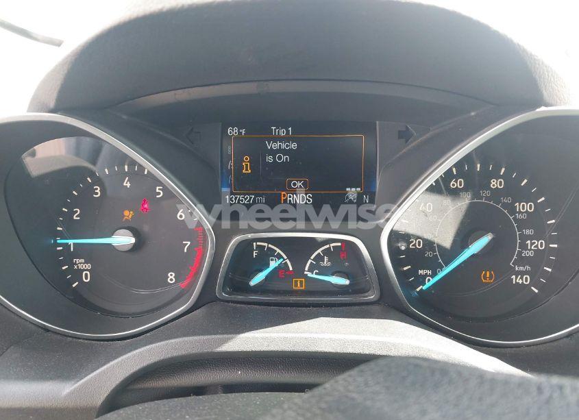 Photo 7 of 2018 Ford Escape SE (VIN 1FMCU9GD4JUA28579)