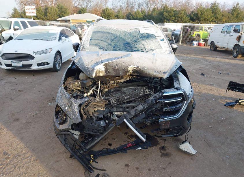 Photo 12 of 2018 Ford Escape SE (VIN 1FMCU9GD4JUA61582)