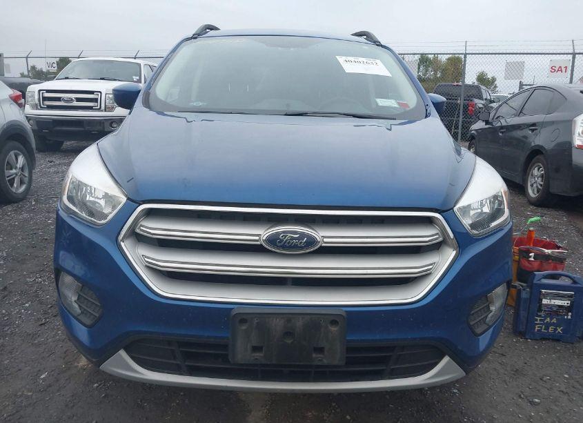 Photo 12 of 2018 Ford Escape SE (VIN 1FMCU9GD4JUA95361)