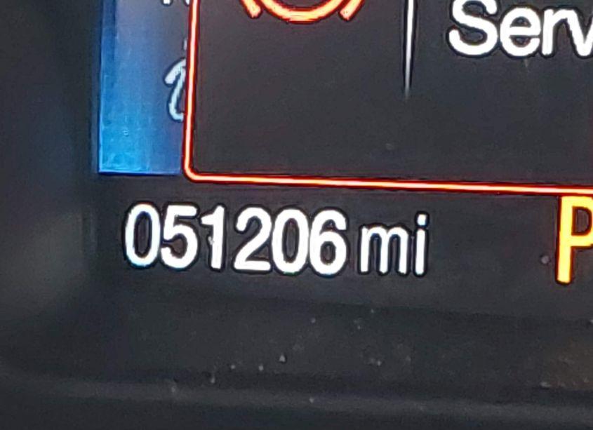 Photo 15 of 2018 Ford Escape SE (VIN 1FMCU9GD4JUA95361)