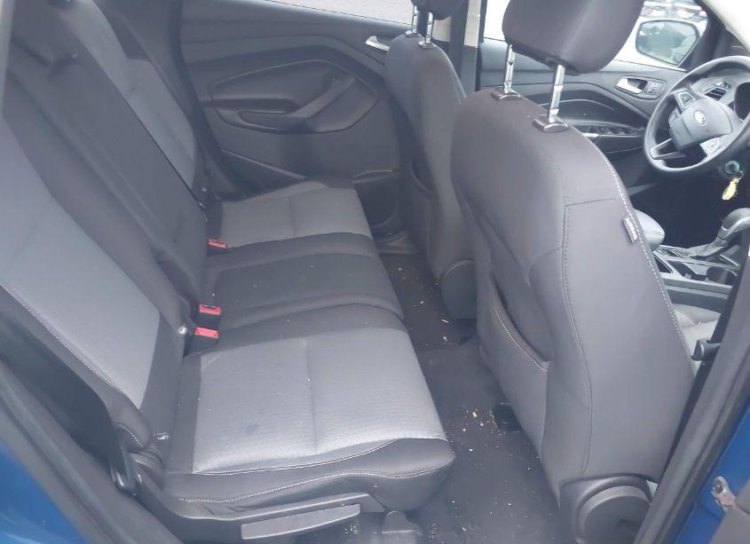 Photo 8 of 2018 Ford Escape SE (VIN 1FMCU9GD4JUA95361)