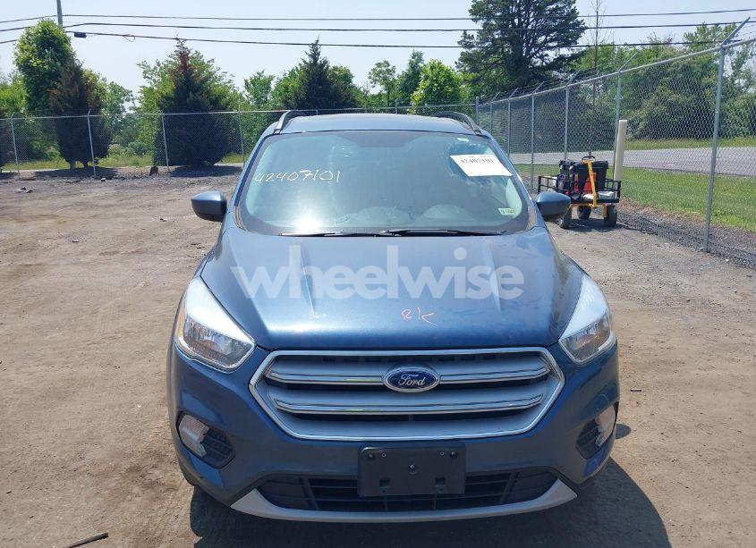 Photo 12 of 2018 Ford Escape SE (VIN 1FMCU9GD4JUB28858)