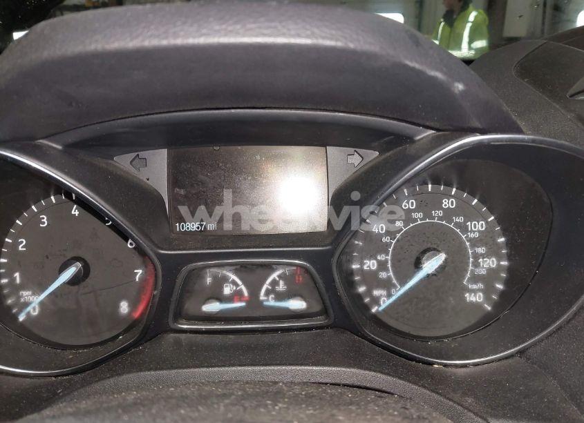 Photo 7 of 2018 Ford Escape SE (VIN 1FMCU9GD4JUC05275)