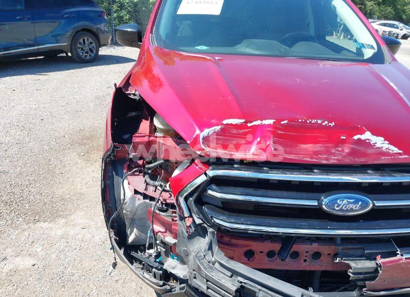 Photo 6 of 2018 Ford Escape SE (VIN 1FMCU9GD4JUC16552)