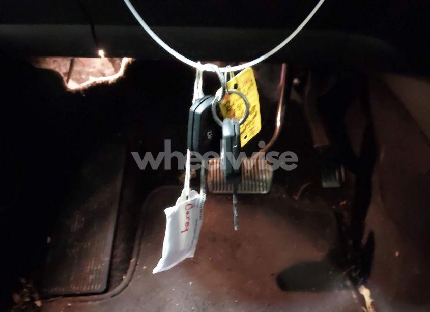 Photo 11 of 2018 Ford Escape SE (VIN 1FMCU9GD4JUC47204)