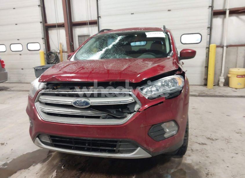 Photo 12 of 2018 Ford Escape SE (VIN 1FMCU9GD4JUC47204)