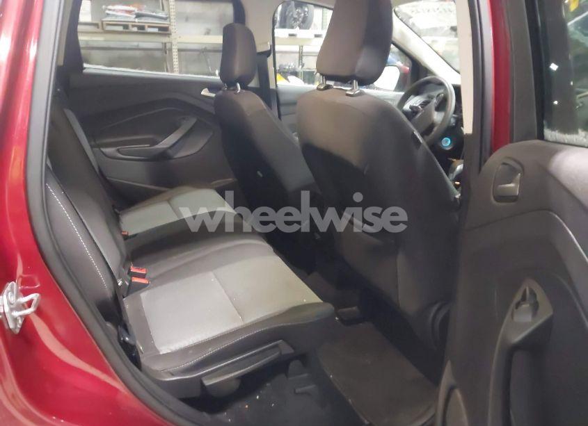 Photo 8 of 2018 Ford Escape SE (VIN 1FMCU9GD4JUC47204)