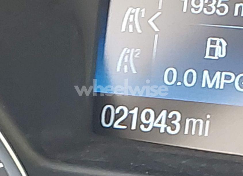 Photo 15 of 2018 Ford Escape SE (VIN 1FMCU9GD4JUD53801)