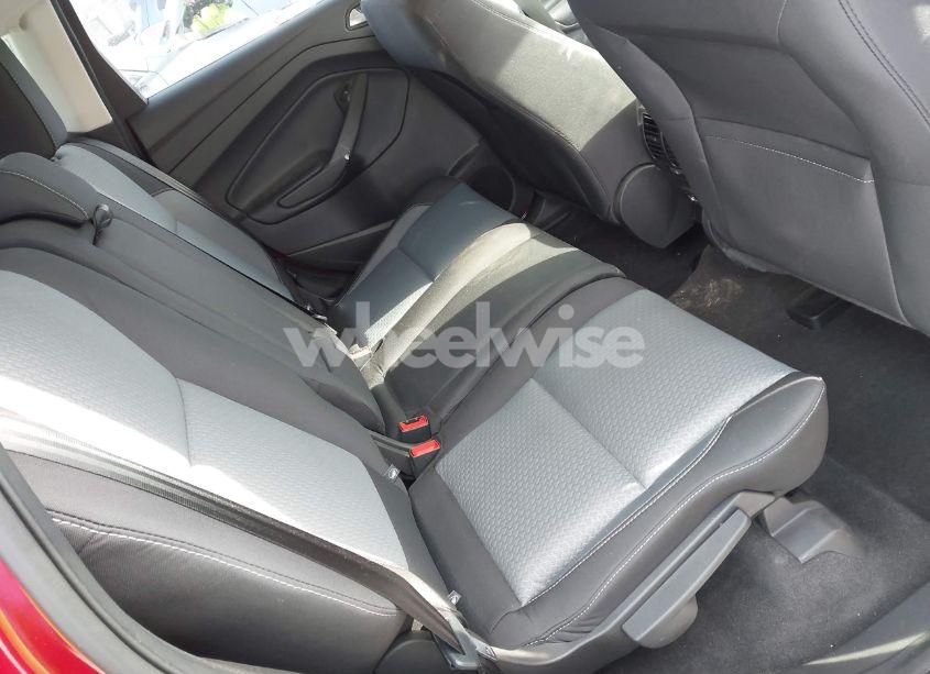 Photo 8 of 2018 Ford Escape SE (VIN 1FMCU9GD4JUD53801)