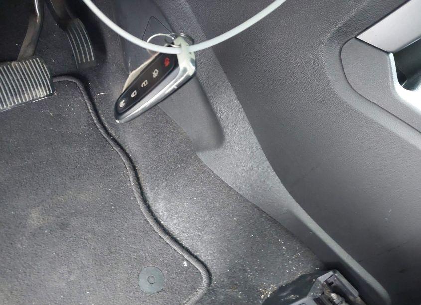 Photo 11 of 2019 Ford Escape SE (VIN 1FMCU9GD4KUA09709)