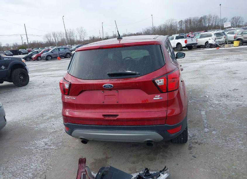 Photo 17 of 2019 Ford Escape SE (VIN 1FMCU9GD4KUA09709)