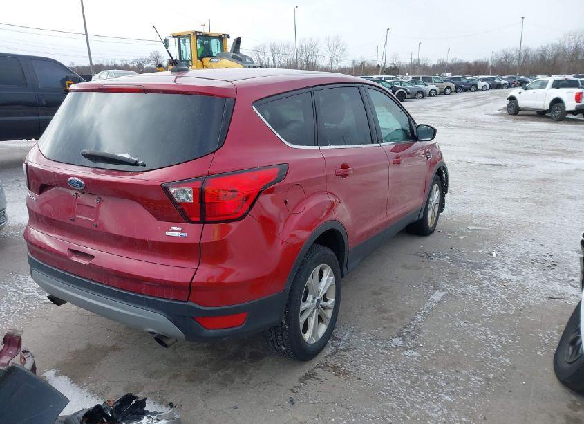 Photo 4 of 2019 Ford Escape SE (VIN 1FMCU9GD4KUA09709)