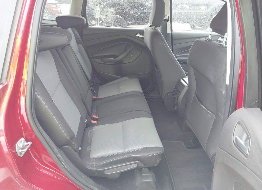 Photo 8 of 2019 Ford Escape SE (VIN 1FMCU9GD4KUA09709)