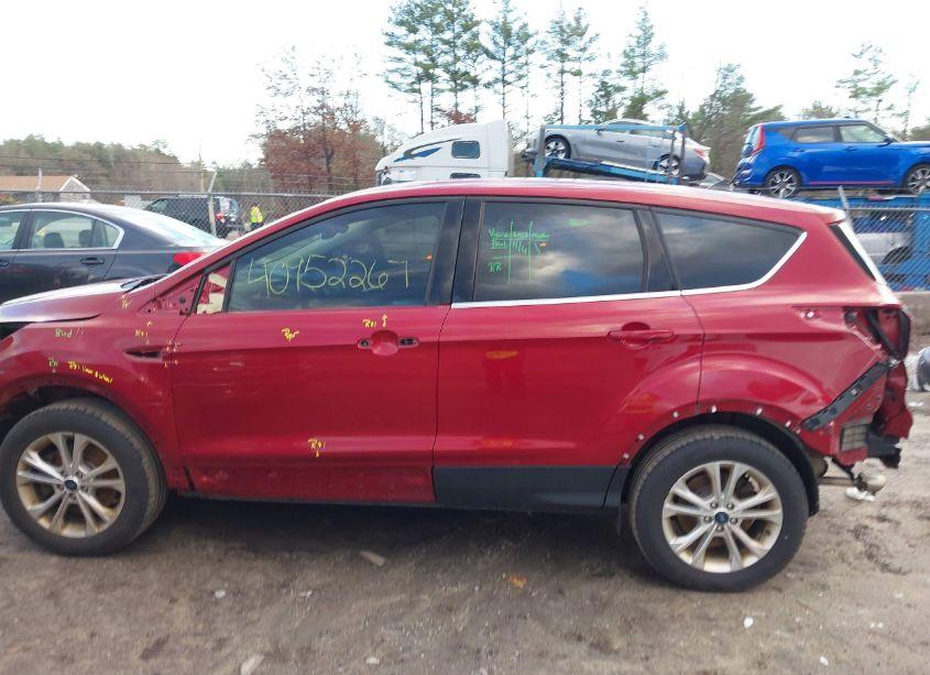 Photo 15 of 2019 Ford Escape SE (VIN 1FMCU9GD4KUA48610)