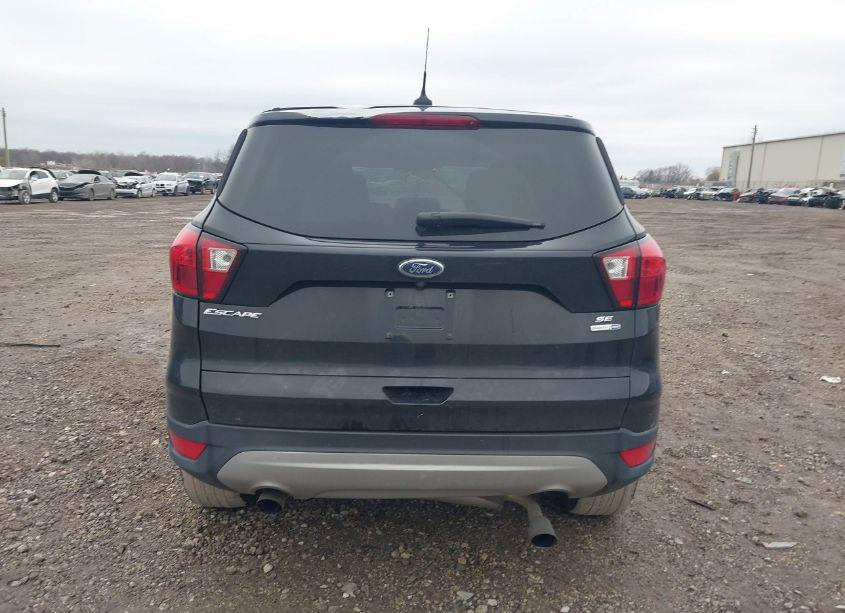 Photo 15 of 2019 Ford Escape SE (VIN 1FMCU9GD4KUA78500)