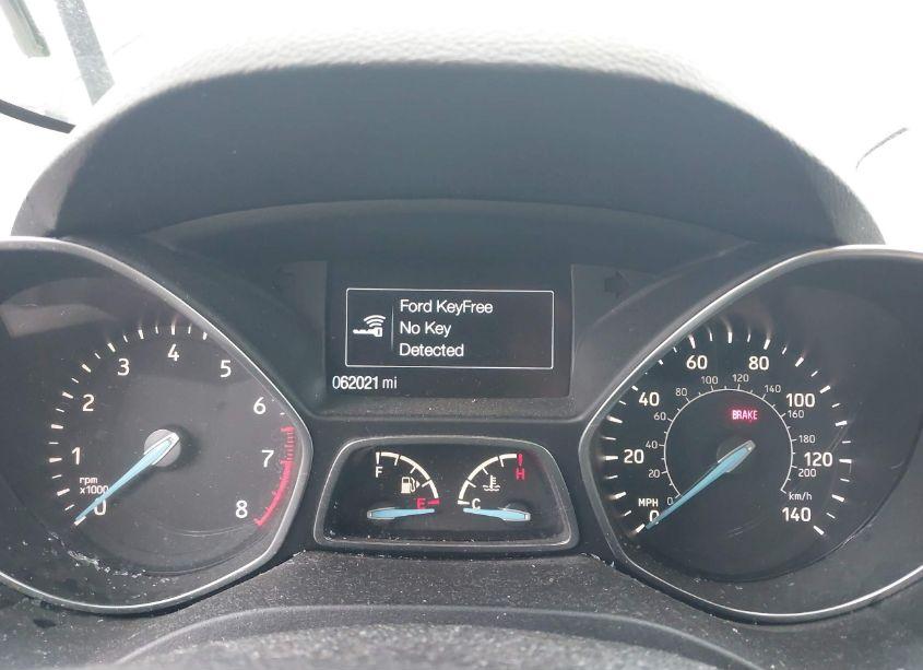 Photo 7 of 2019 Ford Escape SE (VIN 1FMCU9GD4KUA78500)