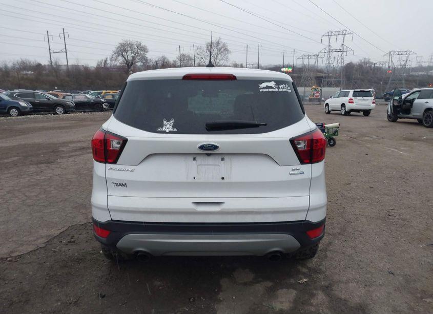 Photo 17 of 2019 Ford Escape SE (VIN 1FMCU9GD4KUC22854)