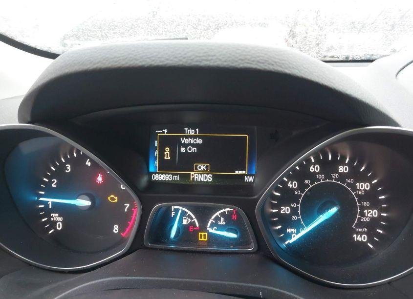 Photo 7 of 2019 Ford Escape SE (VIN 1FMCU9GD4KUC22854)