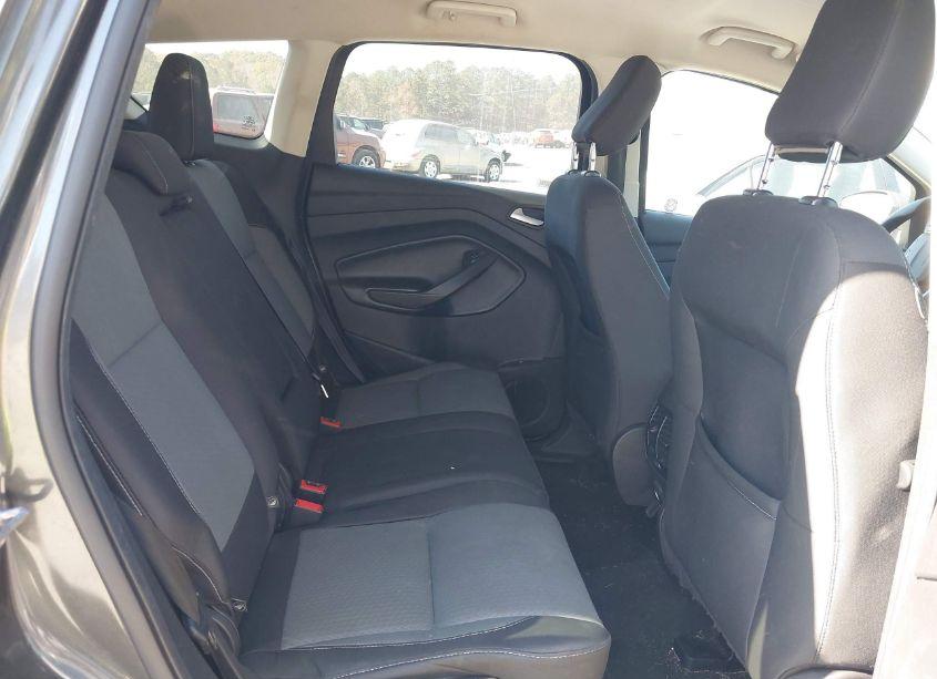 Photo 8 of 2019 Ford Escape SE (VIN 1FMCU9GD4KUC24880)