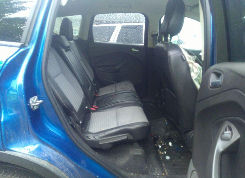 Photo 8 of 2019 Ford Escape SE (VIN 1FMCU9GD4KUC51075)