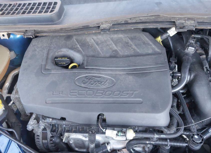 Photo 10 of 2017 Ford Escape SE (VIN 1FMCU9GD5HUA86579)