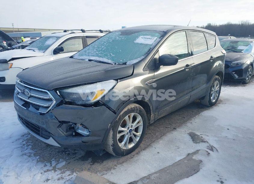 Photo 2 of 2017 Ford Escape SE (VIN 1FMCU9GD5HUB27843)