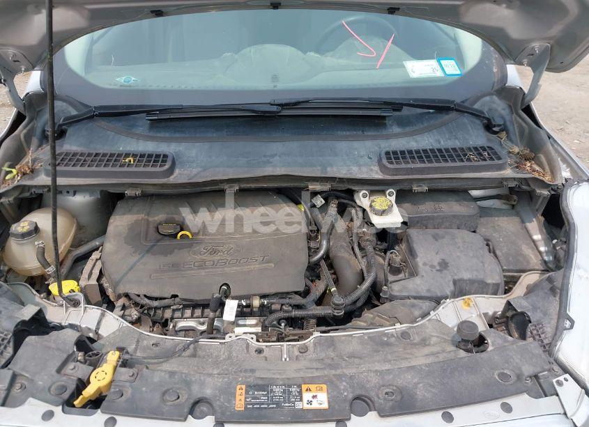 Photo 10 of 2017 Ford Escape SE (VIN 1FMCU9GD5HUB35280)