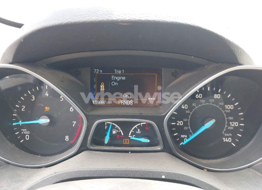 Photo 7 of 2017 Ford Escape SE (VIN 1FMCU9GD5HUB35280)