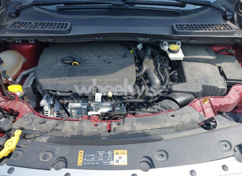 Photo 4 of 2017 Ford Escape SE (VIN 1FMCU9GD5HUC46668)