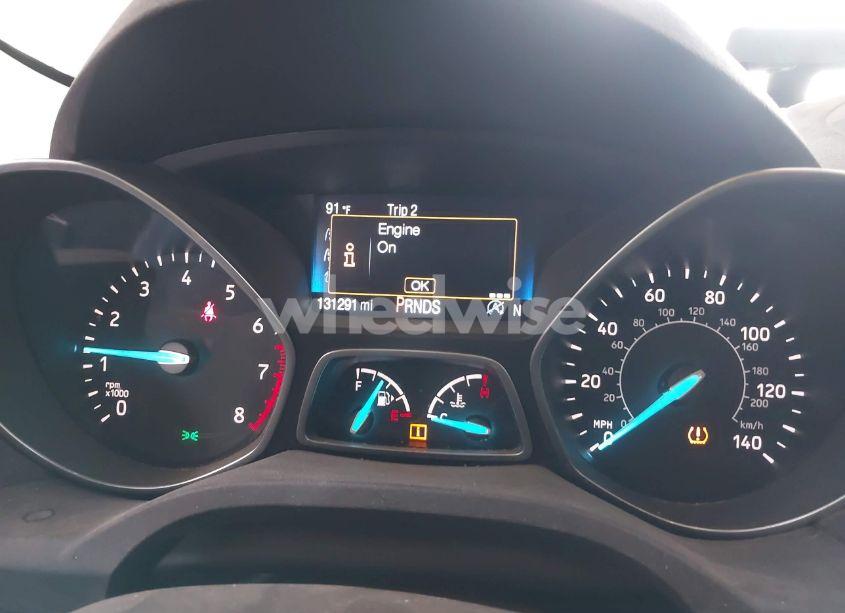 Photo 7 of 2017 Ford Escape SE (VIN 1FMCU9GD5HUD11695)