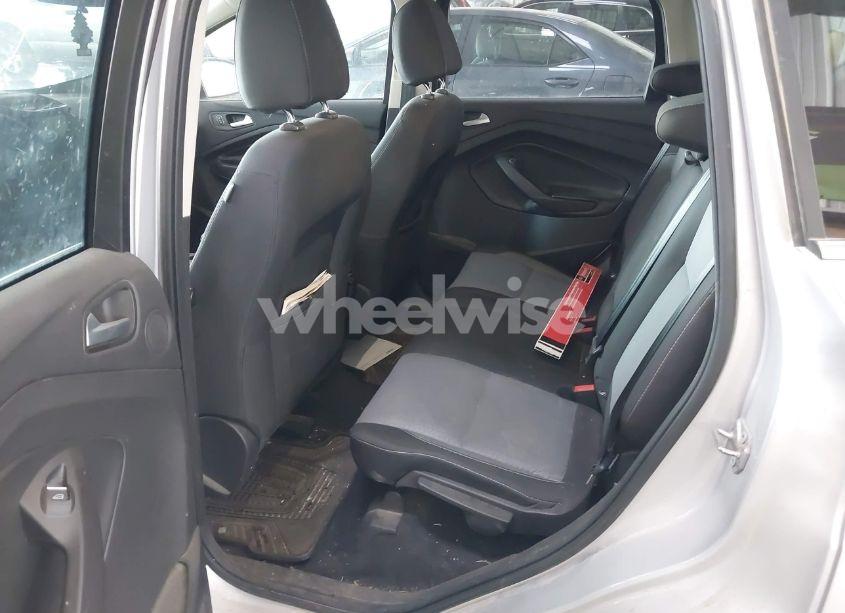 Photo 8 of 2017 Ford Escape SE (VIN 1FMCU9GD5HUD11695)