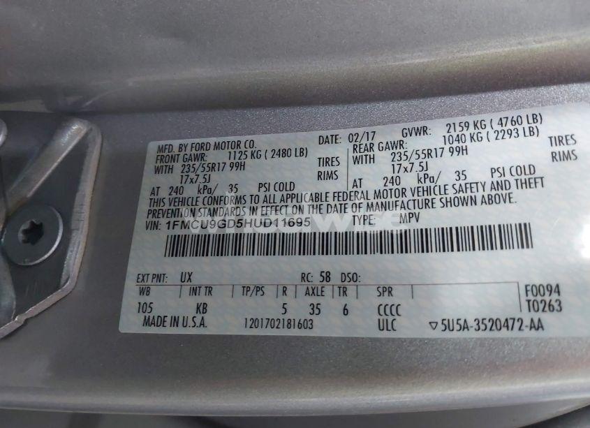 Photo 9 of 2017 Ford Escape SE (VIN 1FMCU9GD5HUD11695)