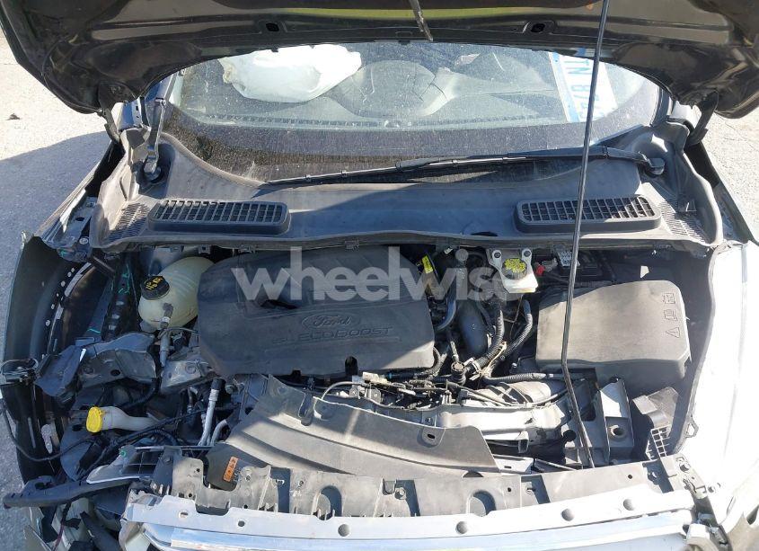 Photo 10 of 2017 Ford Escape SE (VIN 1FMCU9GD5HUD30862)