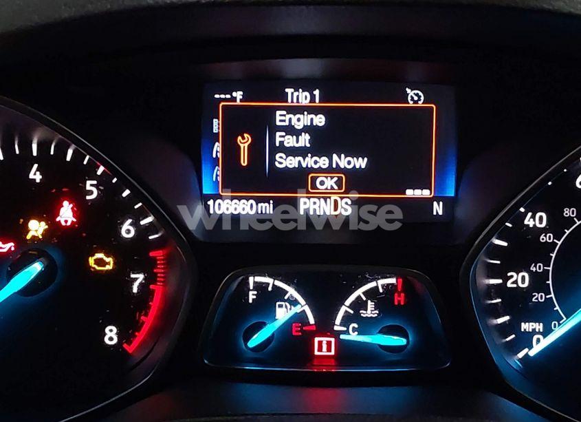 Photo 15 of 2017 Ford Escape SE (VIN 1FMCU9GD5HUD52439)