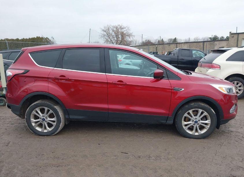 Photo 13 of 2017 Ford Escape SE (VIN 1FMCU9GD5HUD71315)